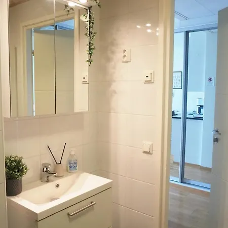 Lakeview At Ratina Next To Downtown Τάμπερε