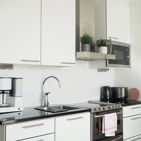 Appartement Lakeview At Ratina Next To Downtown *