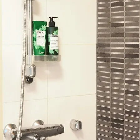 Lakeview At Ratina Next To Downtown Τάμπερε