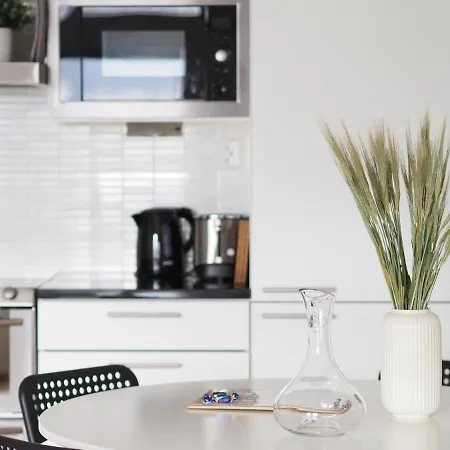 Lakeview At Ratina Next To Downtown Τάμπερε