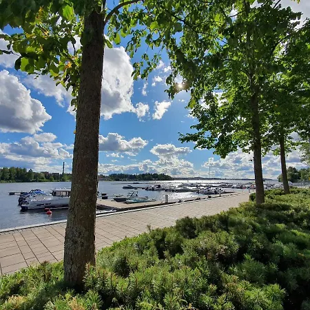 Lakeview At Ratina Next To Downtown Huoneisto *
